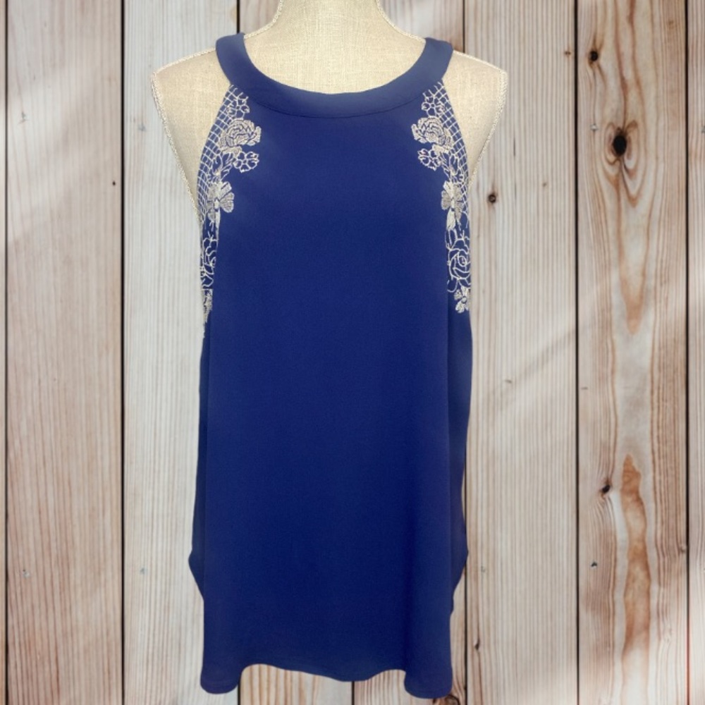 Luq Halter Top with Decorative Embroidery